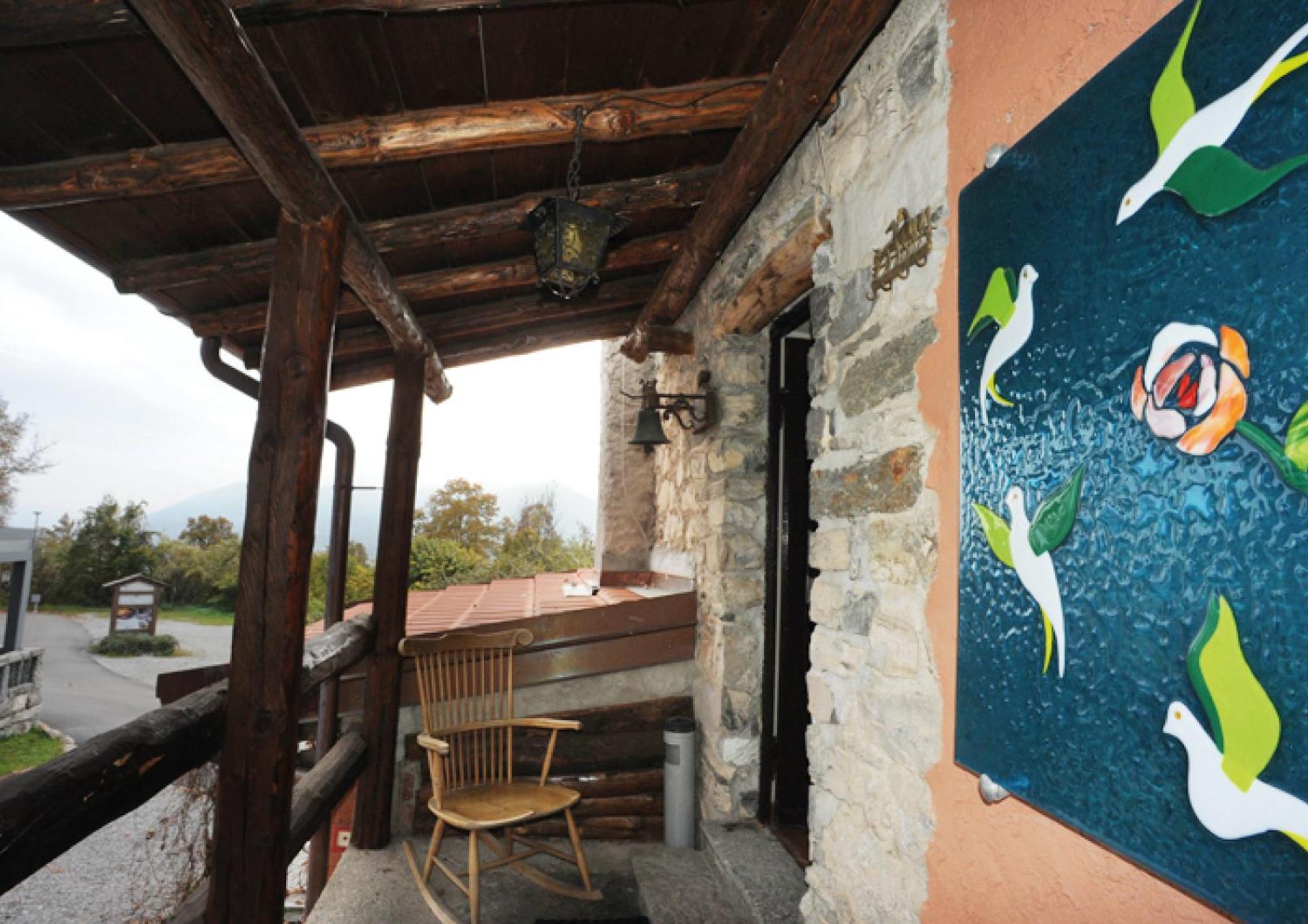 Agriturismo La Nevera Ланцо-д'Інтельві Номер фото